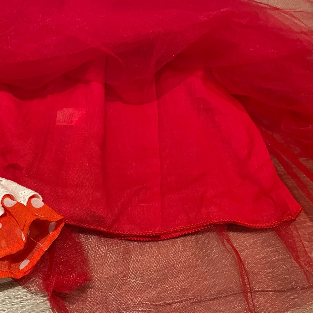 Beautiful red boutique dresses for young girl 4T - Picture 8 of 12